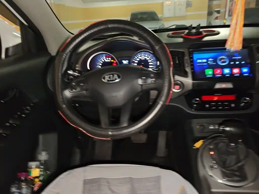 Kia Sportage — миниатюра 11