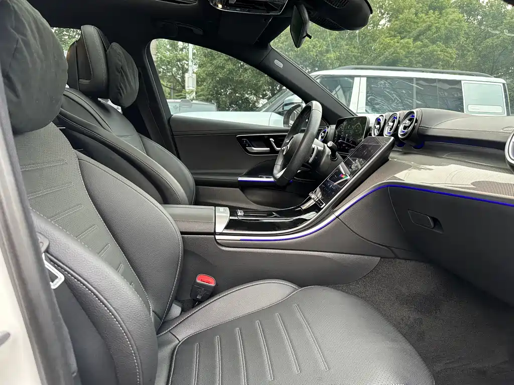 Mercedes-Benz C-Class — миниатюра 14