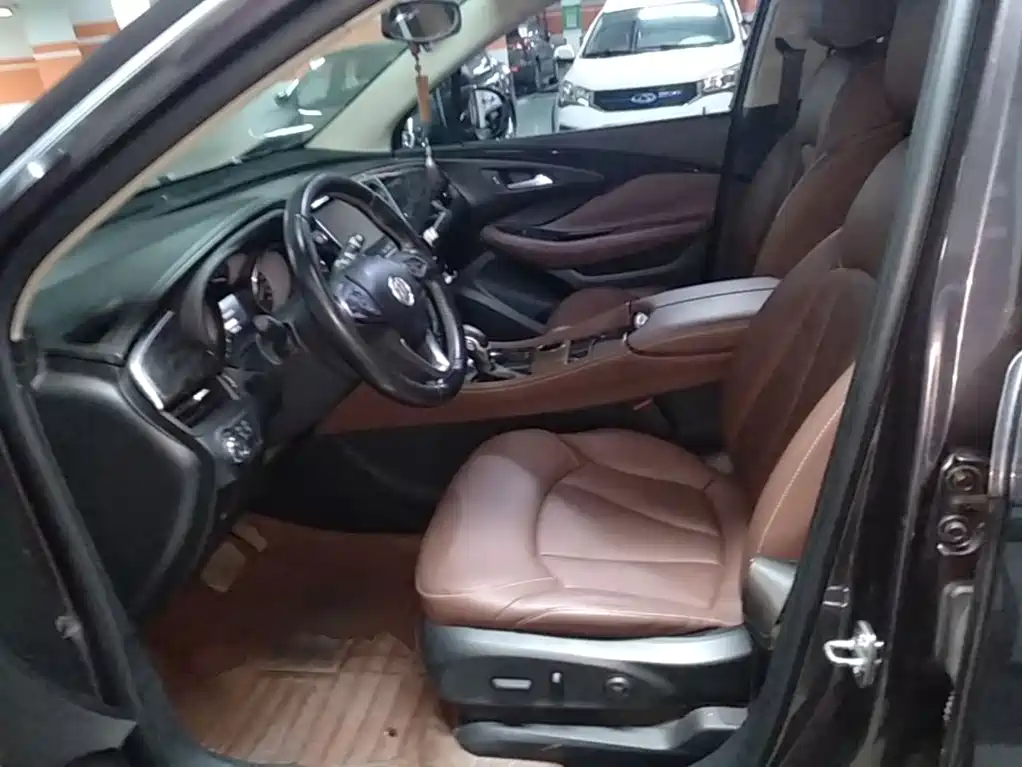 Buick Envision Plus — миниатюра 15