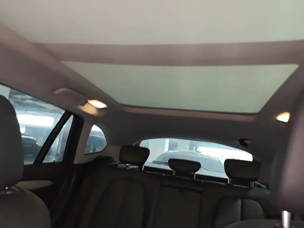 BMW X1 — миниатюра 18