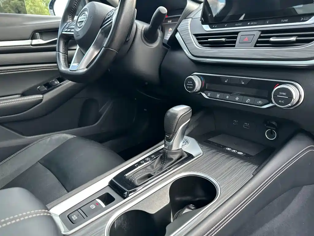 Nissan Teana — миниатюра 17
