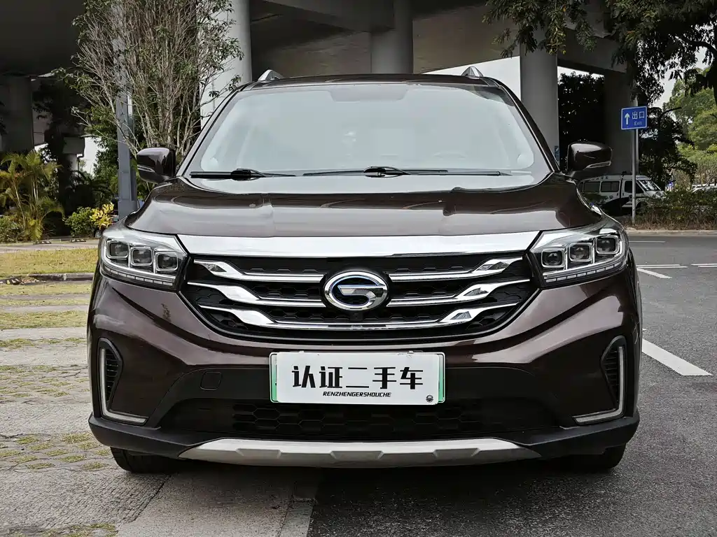 GAC TRUMPCHI GS4 NEW ENERGY