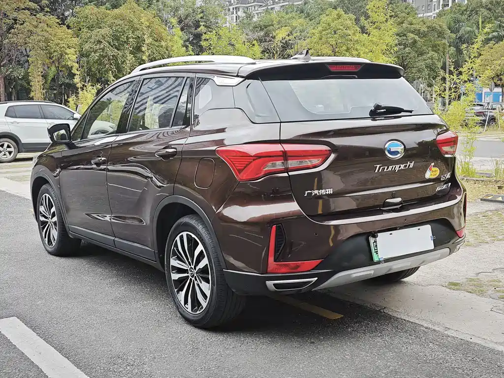 GAC TRUMPCHI GS4 NEW ENERGY