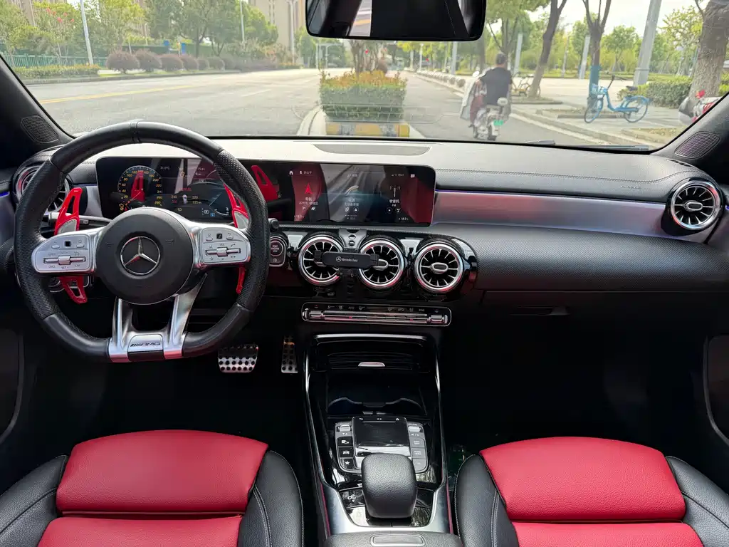 Mercedes-Benz A-Class AMG — миниатюра 9
