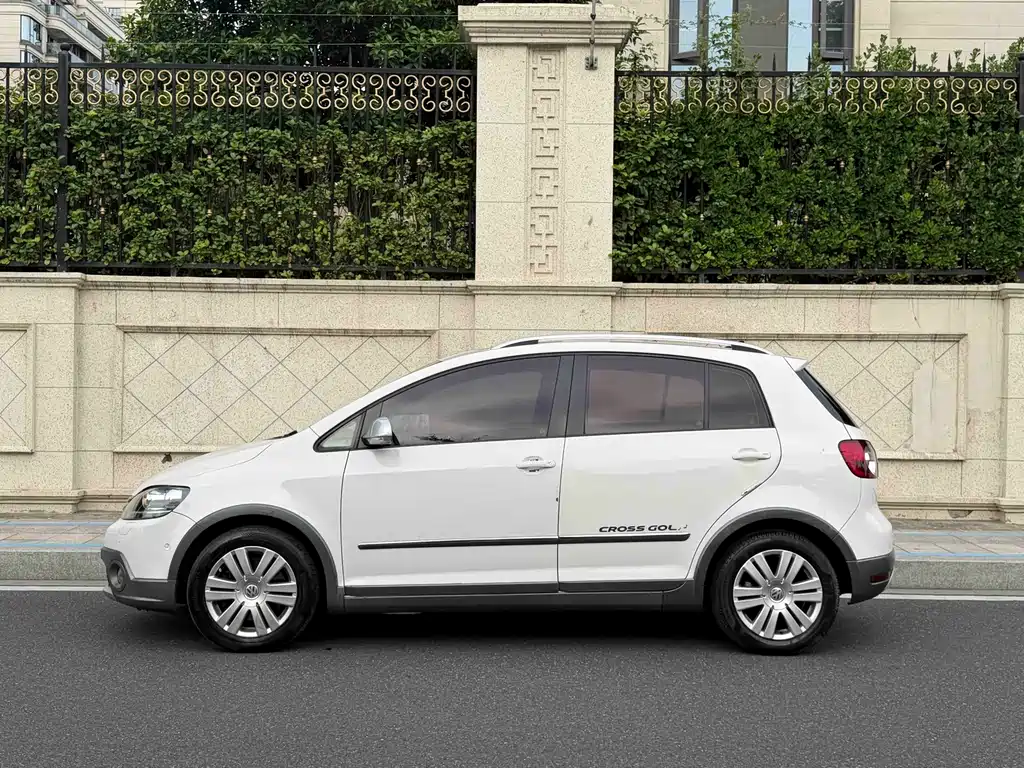 Volkswagen Golf (Import) — миниатюра 3