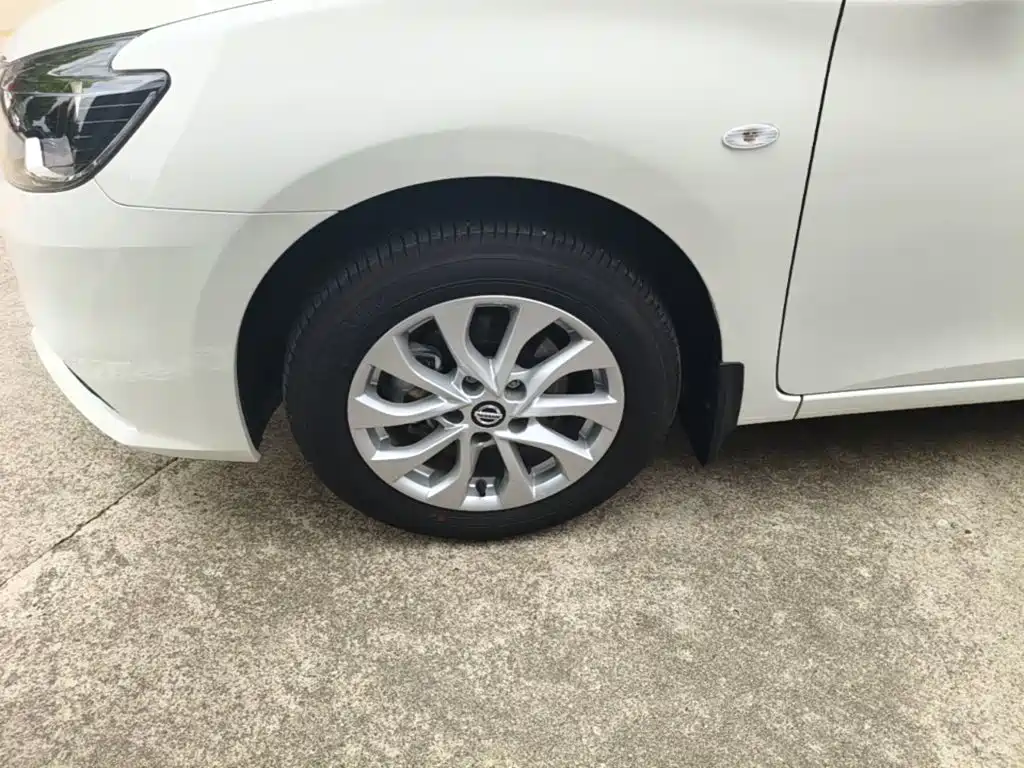 Nissan Sylphy — миниатюра 23