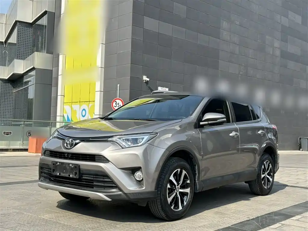 Toyota RAV4 2018