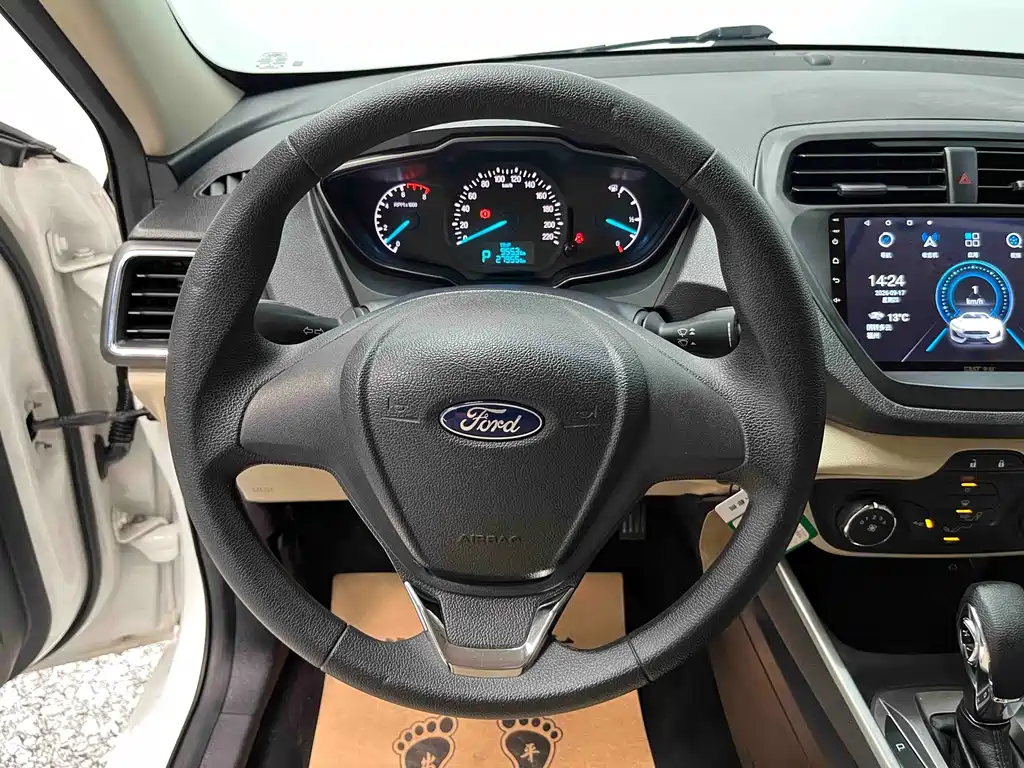 Ford Escort — миниатюра 8