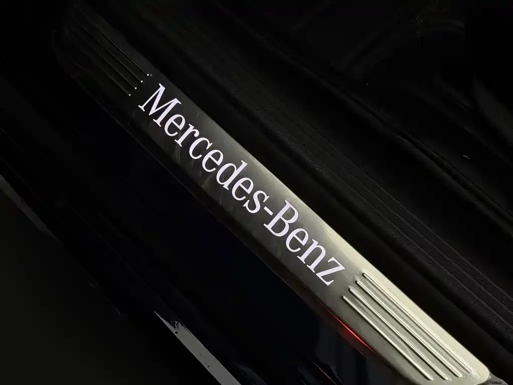 Mercedes-Benz C-Class (Import) — миниатюра 13