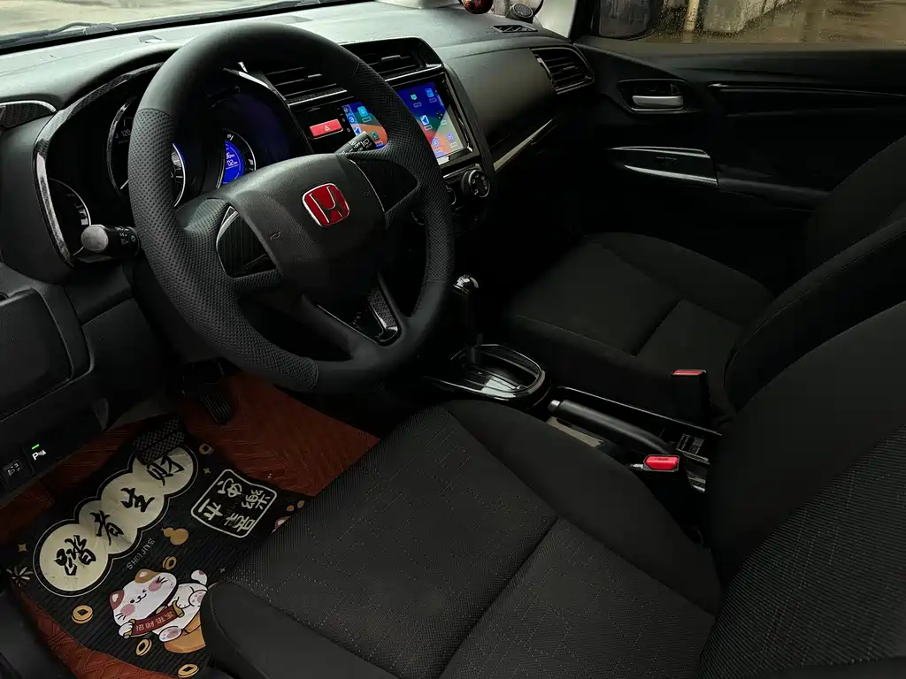 Honda Fit — миниатюра 10