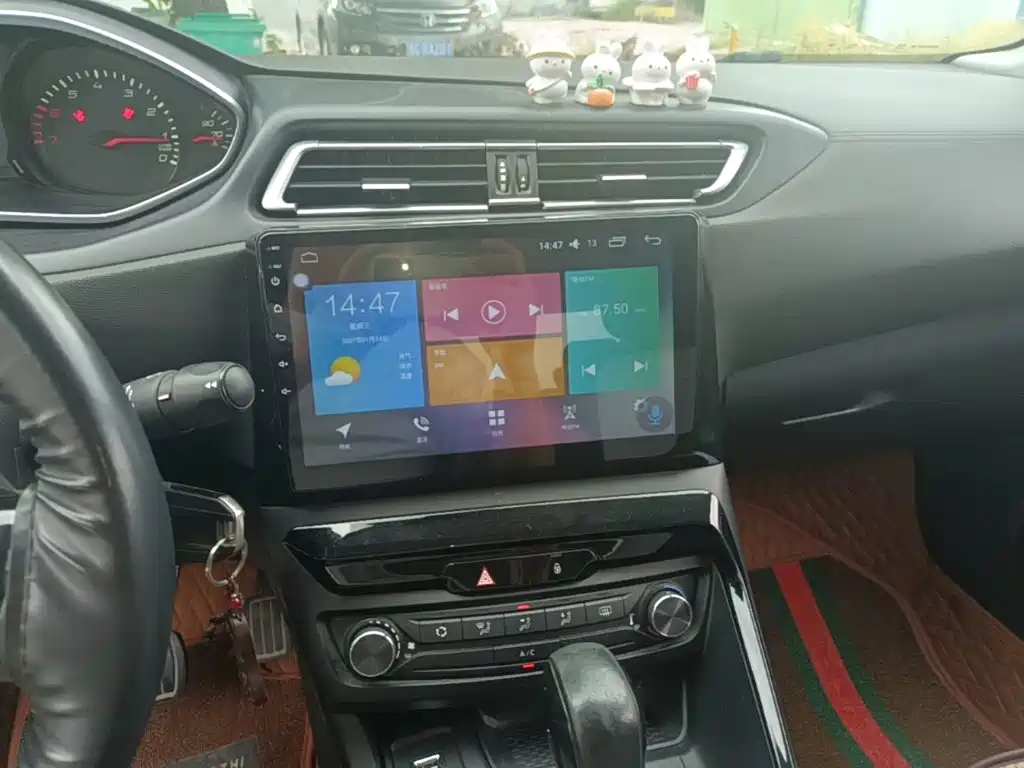 Peugeot 308 — миниатюра 13