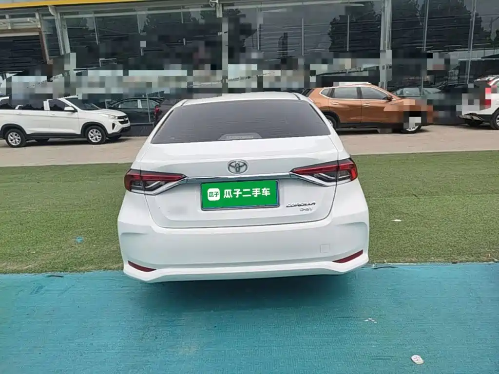 Toyota Corolla — миниатюра 6