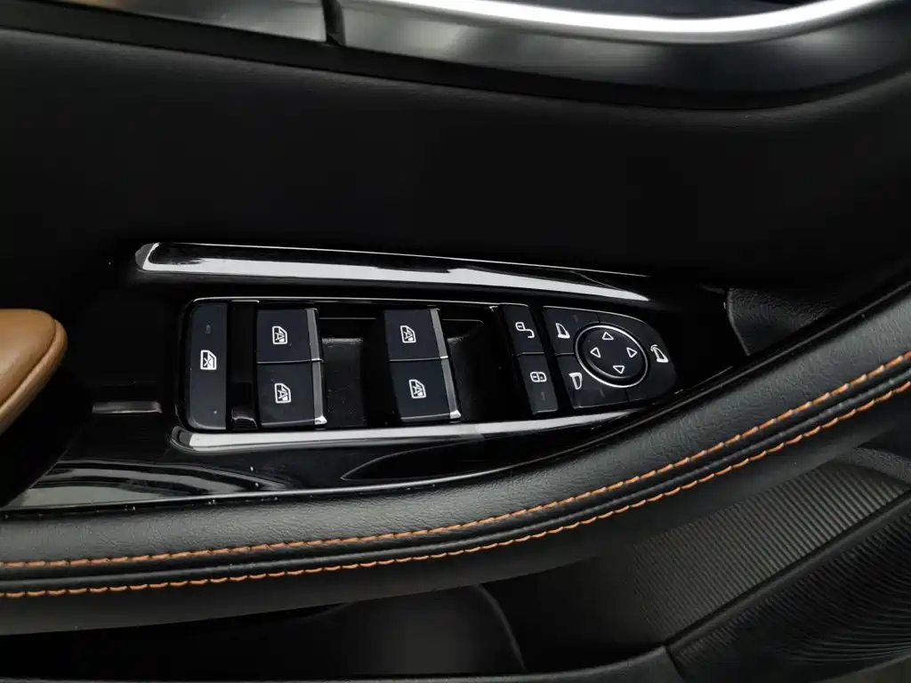 BYD PLUS — миниатюра 9