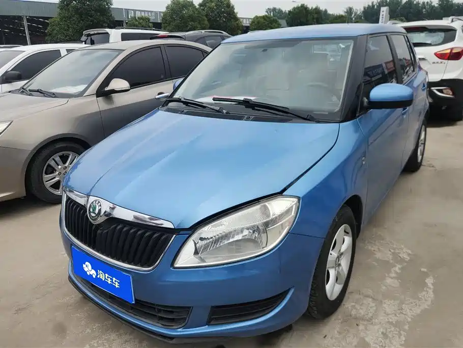 Купить Skoda Fabia