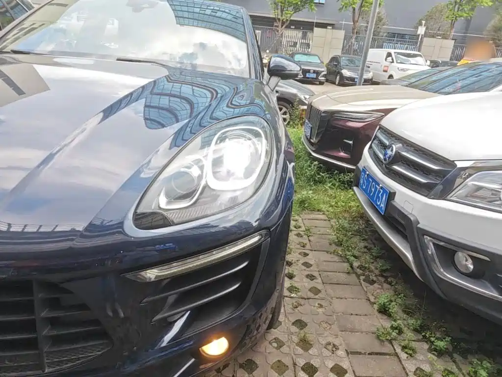 Porsche Macan — миниатюра 24