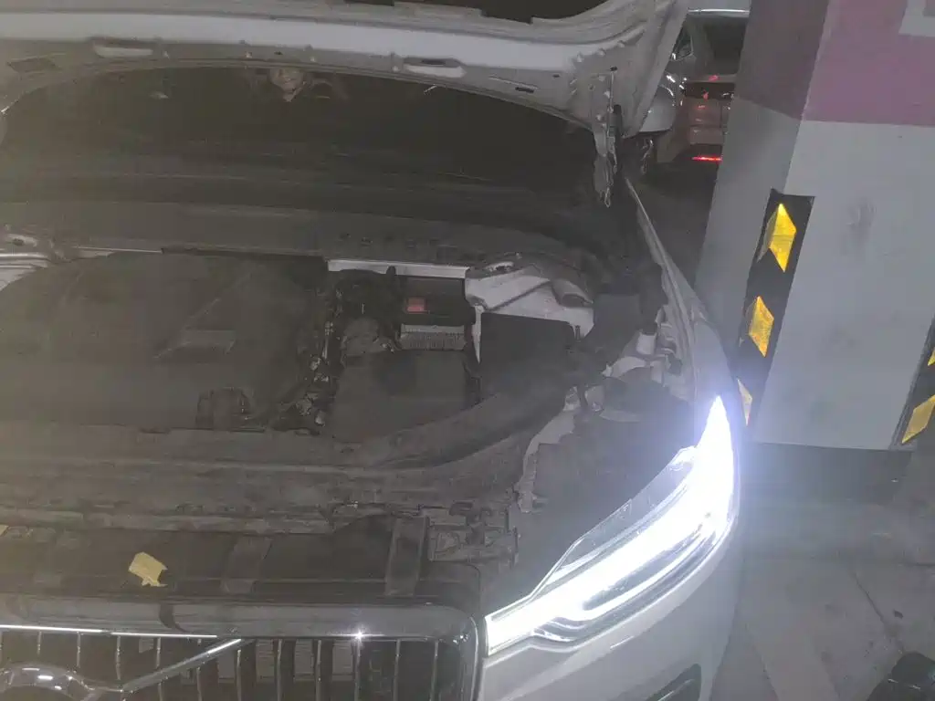 Volvo XC60 — миниатюра 21