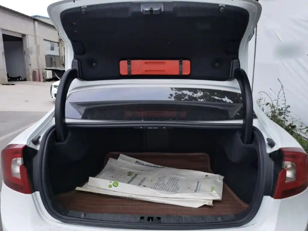 Volvo S60 — миниатюра 19