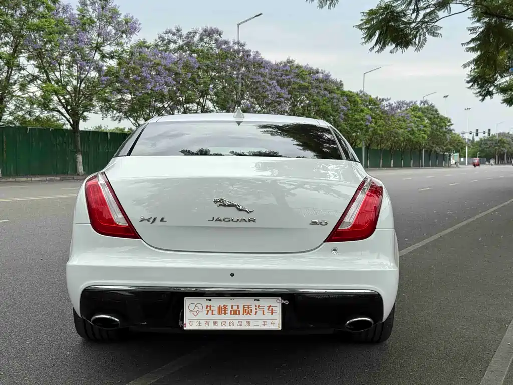 Jaguar XJ XJL 3.0 SC 2WD Elegant Business Edition, фото 5