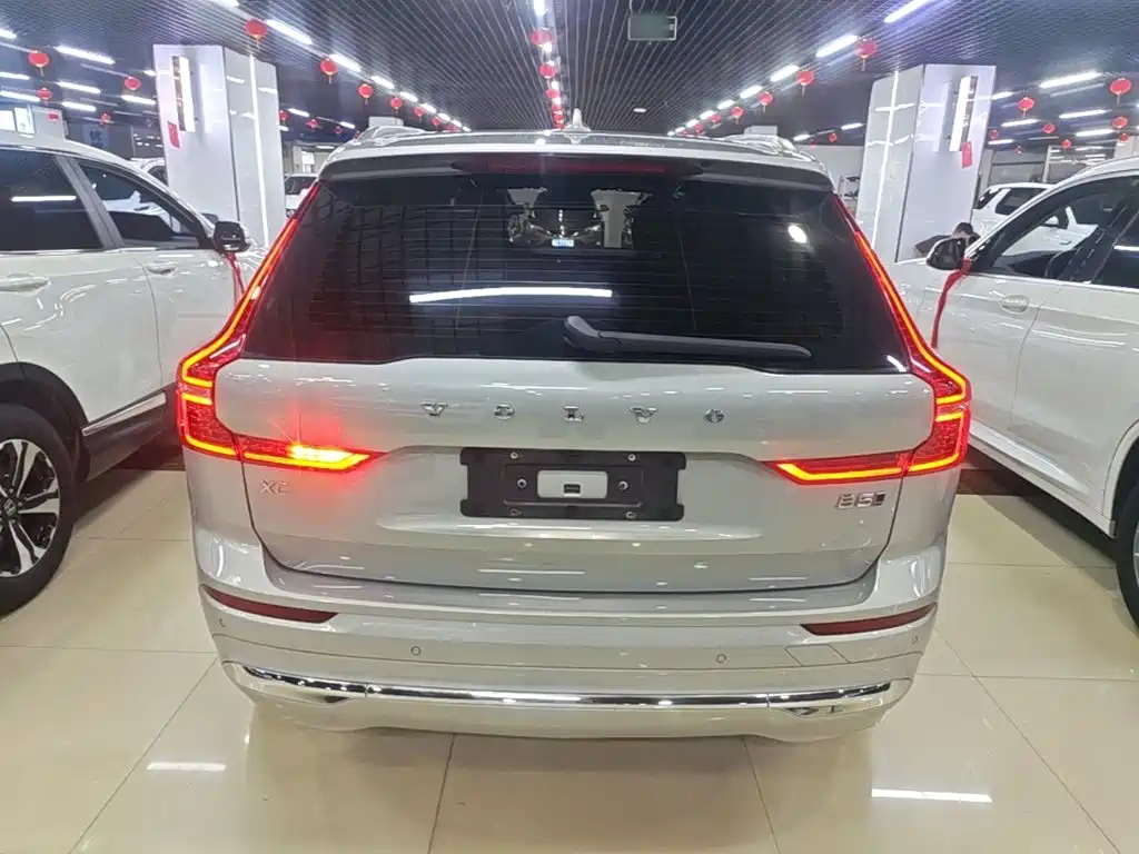 Volvo XC60 — миниатюра 6