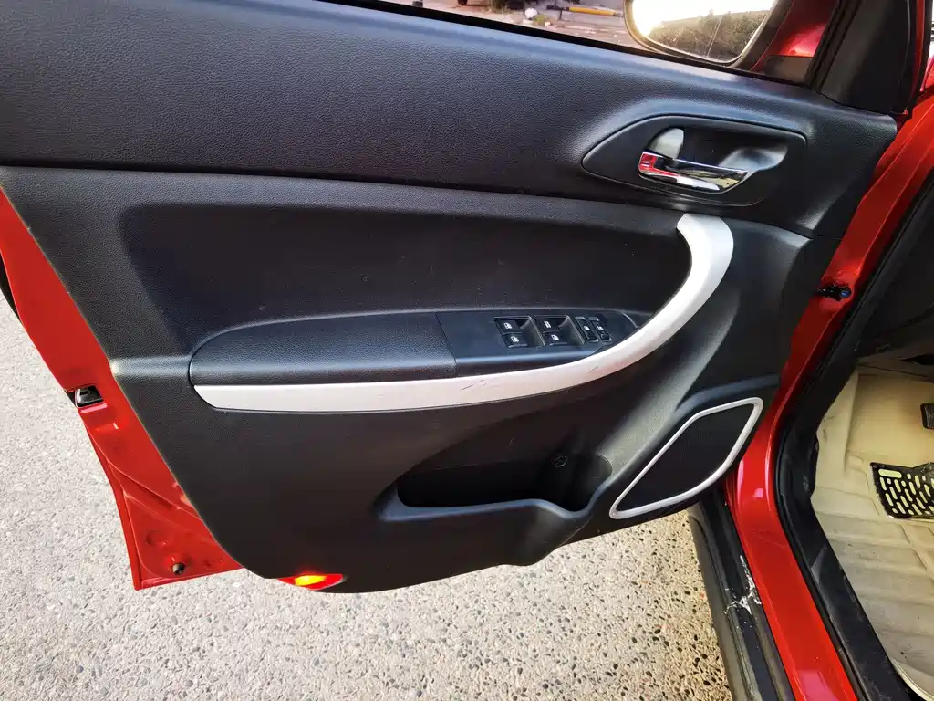 Changan CS35 — миниатюра 16