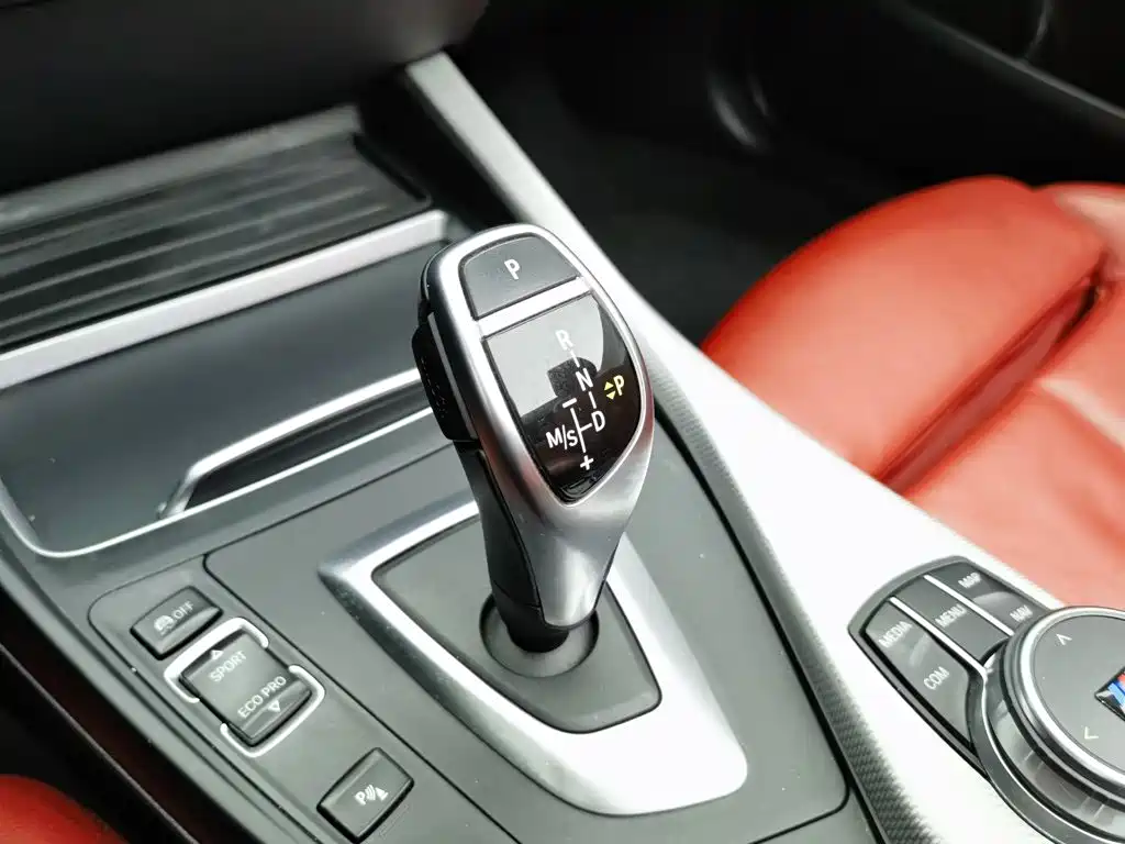 BMW 2 Series (Import) — миниатюра 13