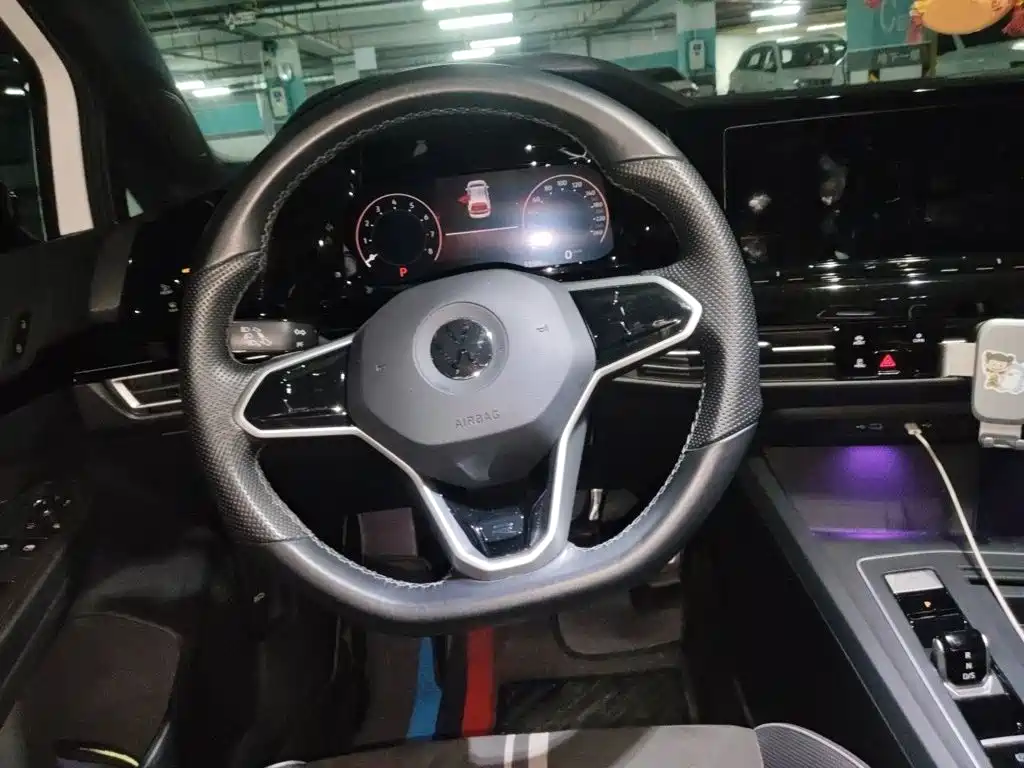 Volkswagen Golf — миниатюра 3