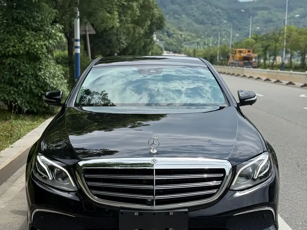 Mercedes-Benz E-Class E 2018 E 320 L Sport 4MATIC