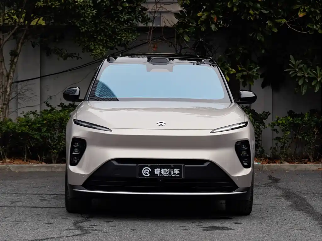 NIO NIO ES8