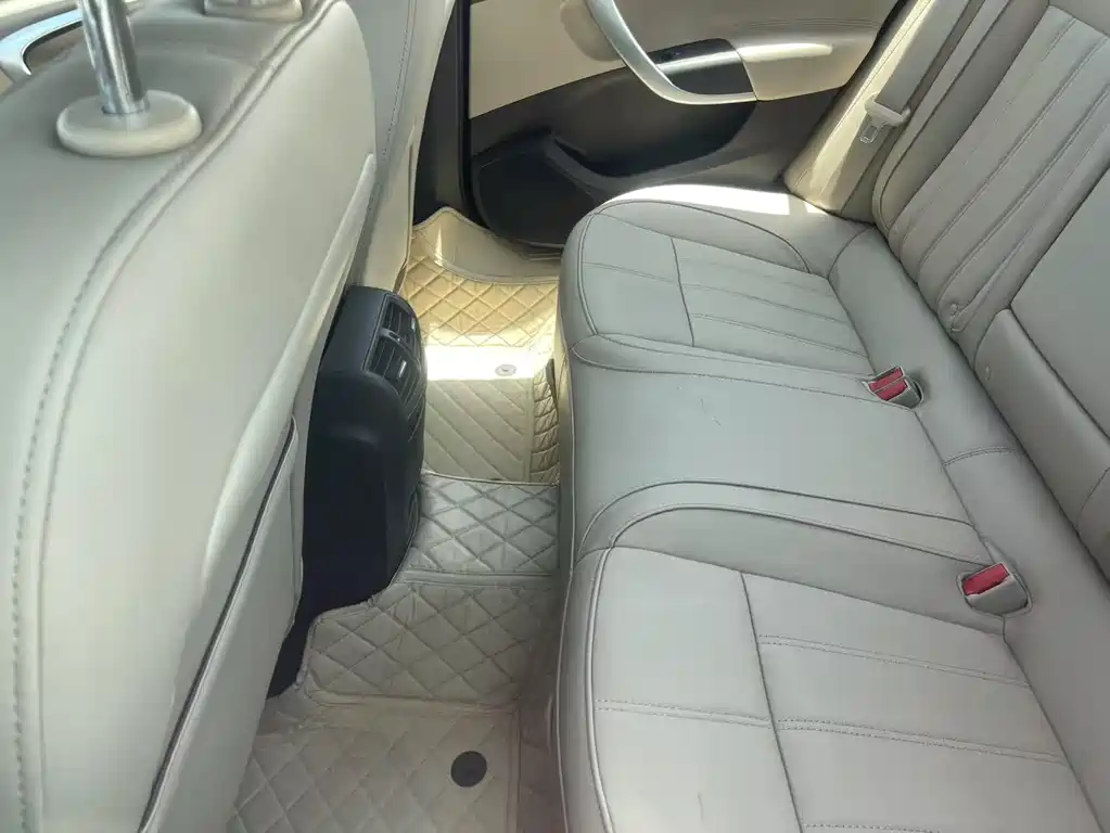 Buick Regal 2015 1.6T Elite