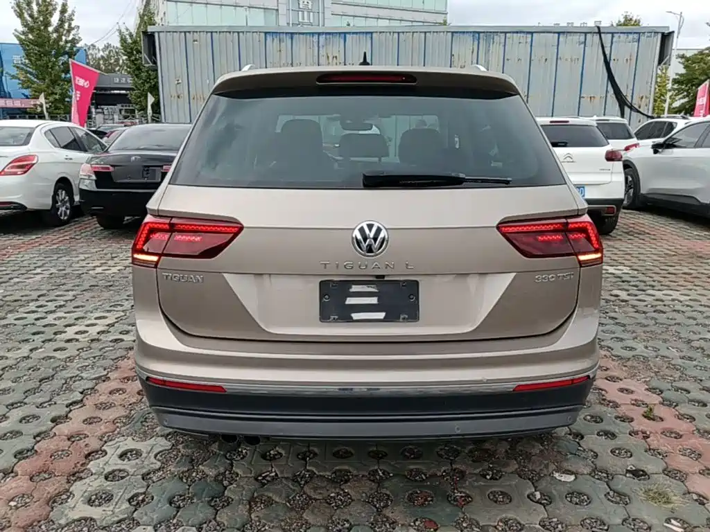 Volkswagen Tiguan — миниатюра 6