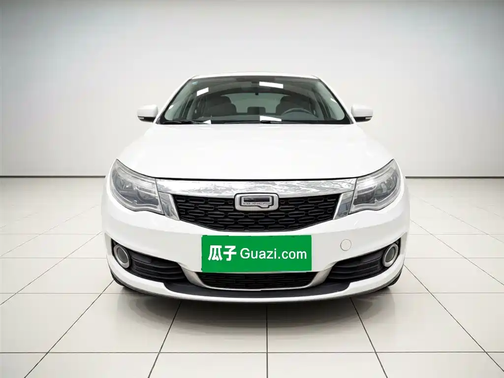 Qoros 3 2016 SUV 1.6T AT