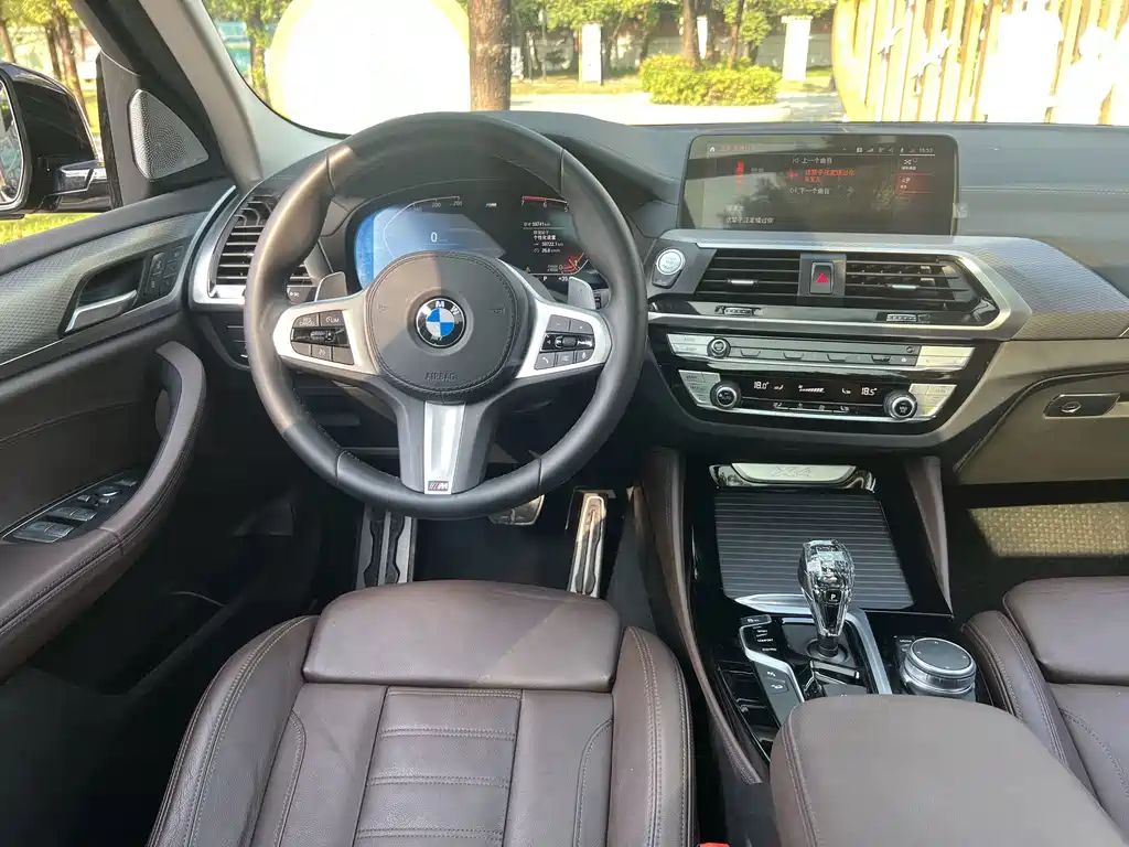 BMW X4 — миниатюра 5