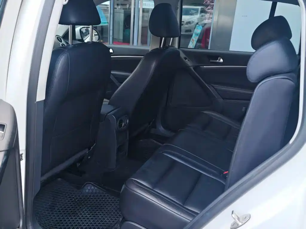 Volkswagen Tiguan — миниатюра 7