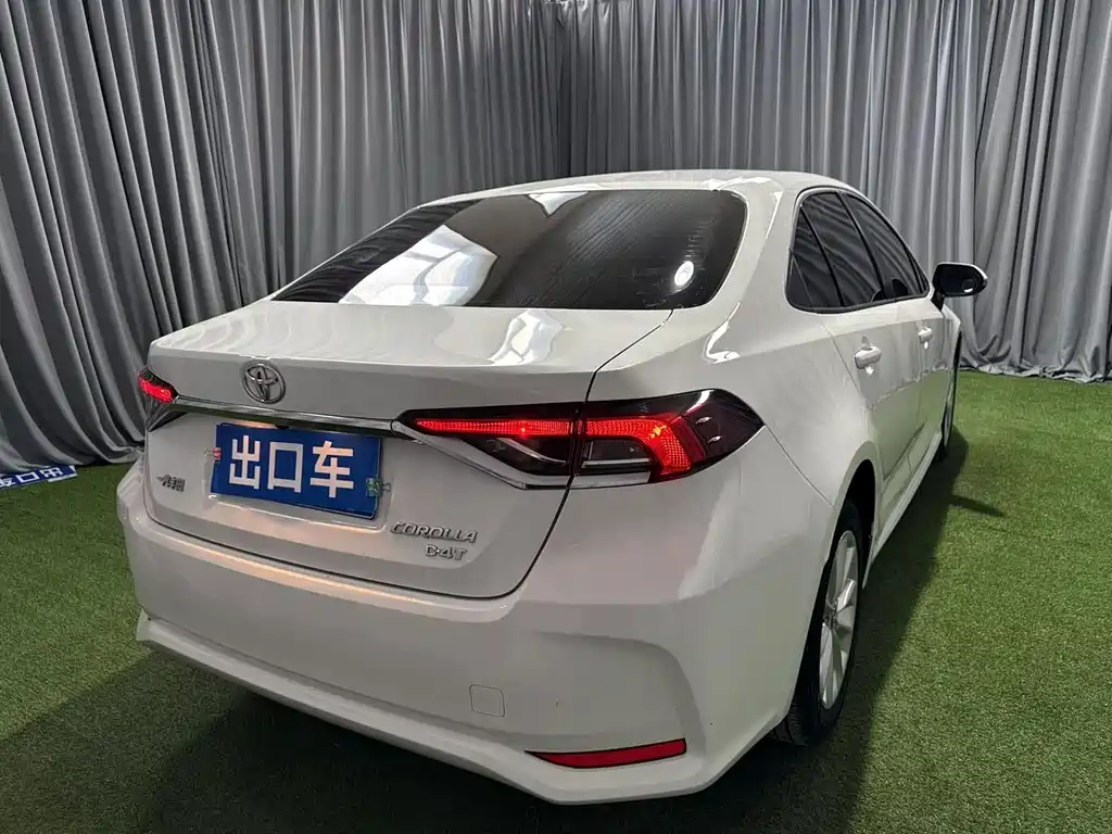 Toyota Corolla — миниатюра 6
