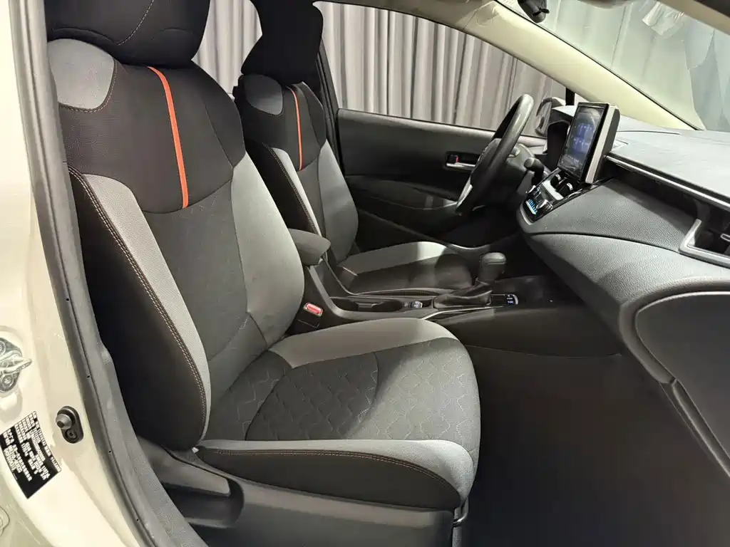 Toyota Corolla — миниатюра 7