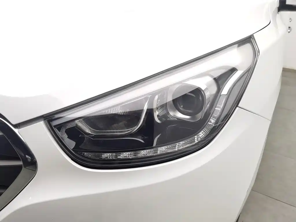 Hyundai ix35 — миниатюра 24