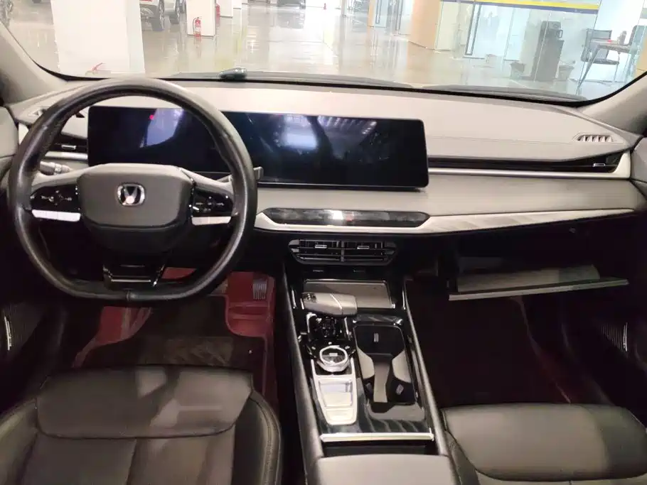 Changan Ruicheng PLUS — миниатюра 12