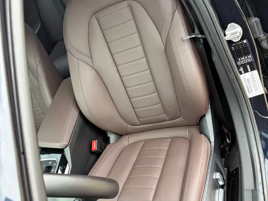 BMW 3 Series — миниатюра 7