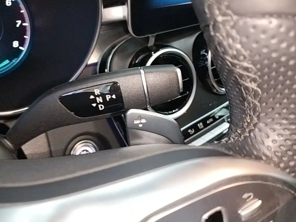 Mercedes-Benz C-Class — миниатюра 14