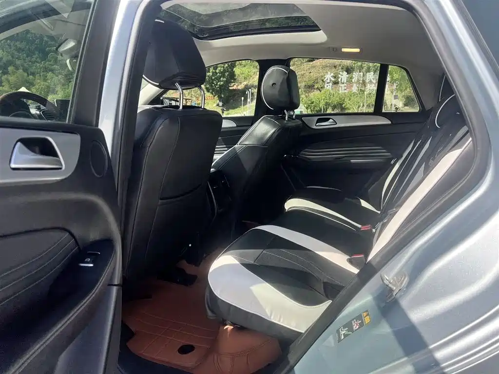 Mercedes-Benz GLE 2015 GLE 320 4MATIC SUV