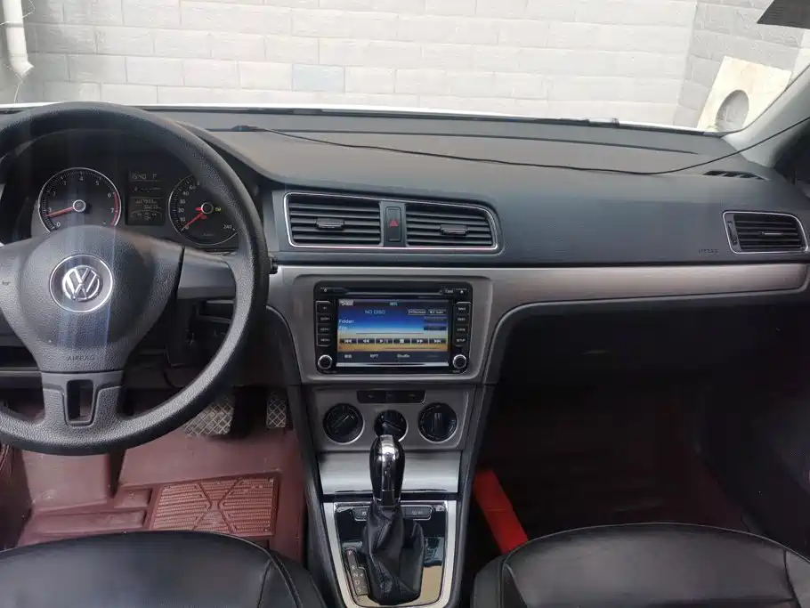 Volkswagen Lavida — миниатюра 13