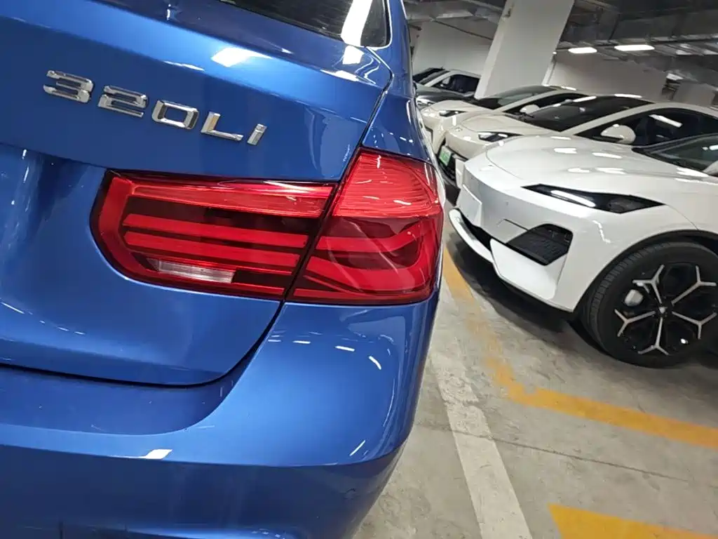 BMW 3 Series — миниатюра 8