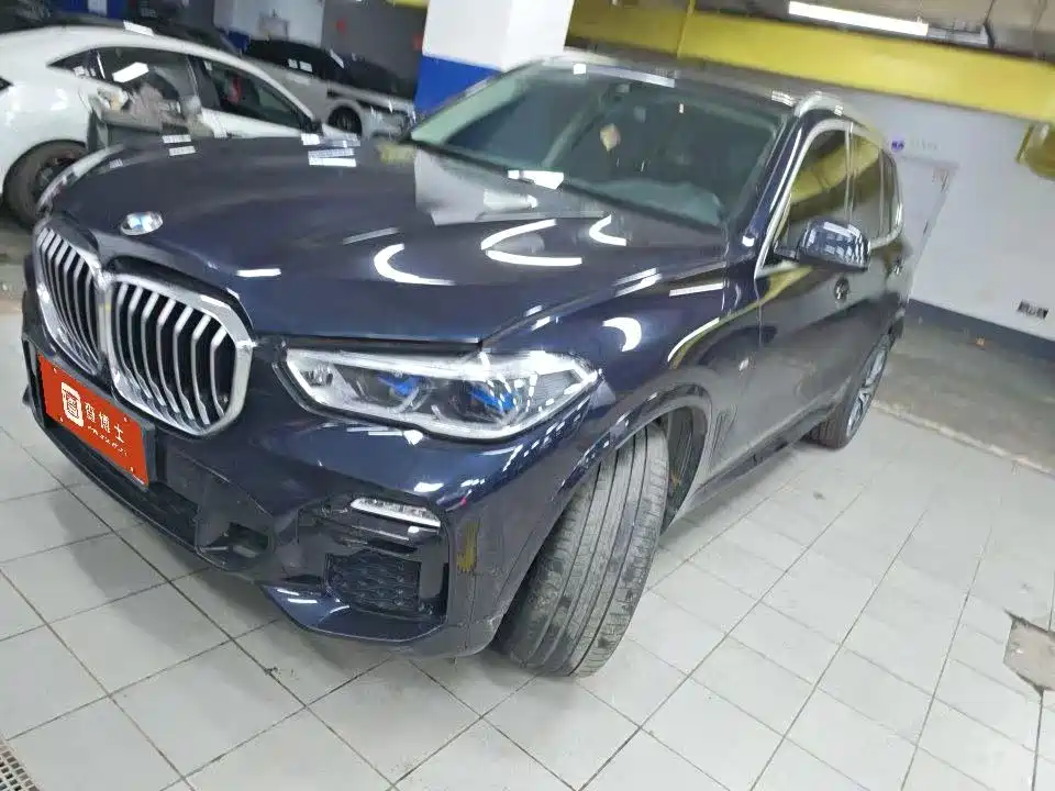 BMW X5 (Import)