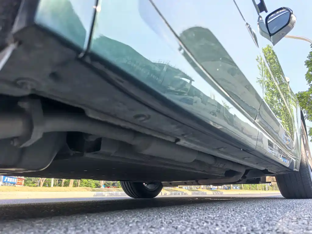 Li Auto Li L8 — миниатюра 23