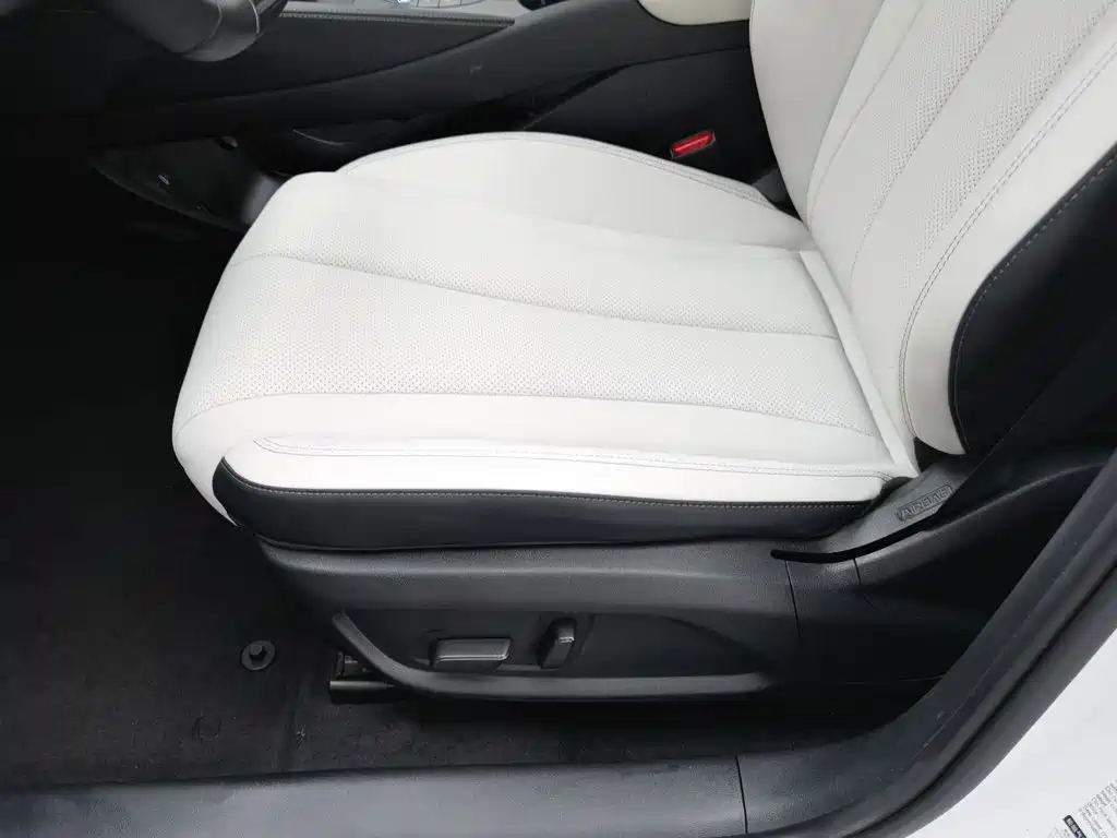 BYD Seal 06 — миниатюра 20