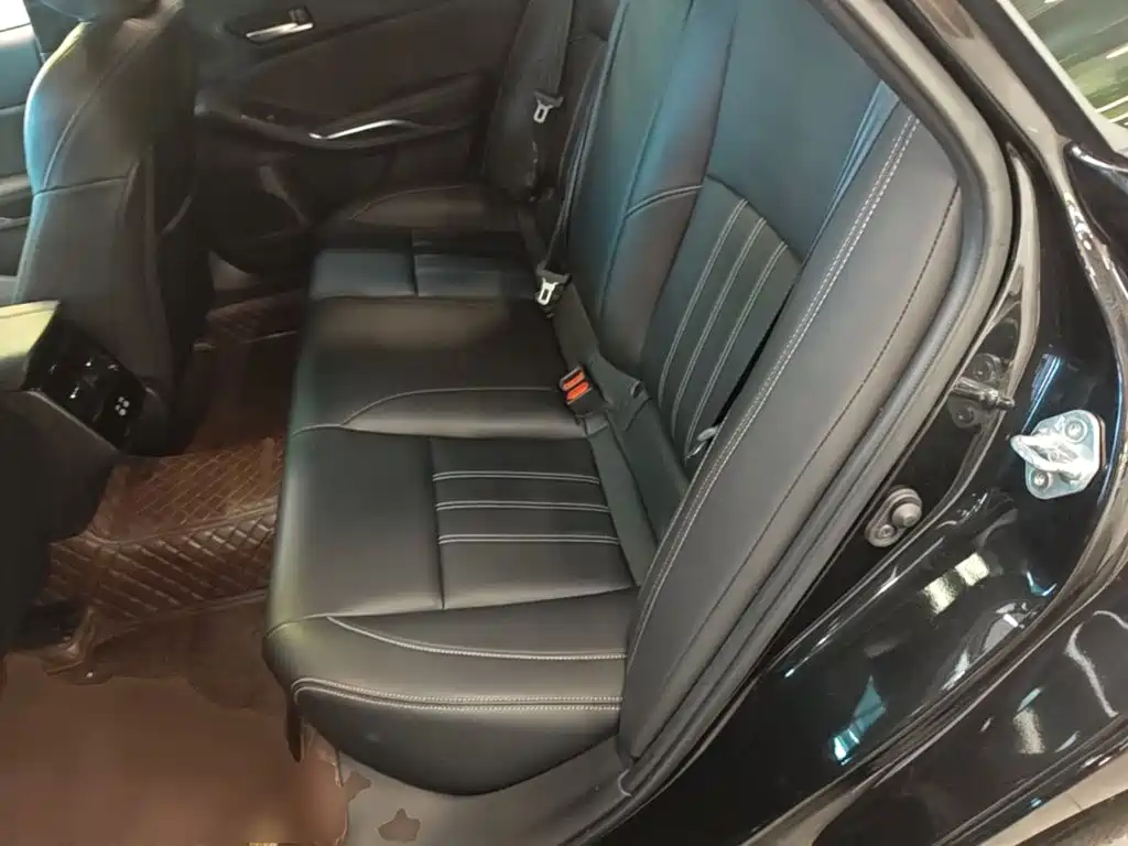 Toyota Avalon — миниатюра 17