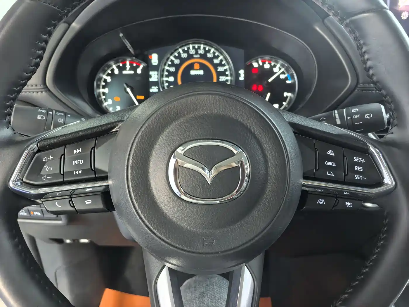 Mazda CX-5 id 4655147 из Китая 9