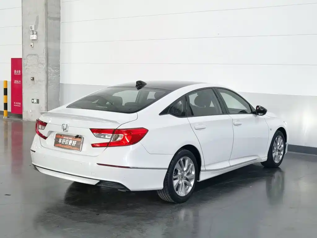 Honda Accord — миниатюра 2