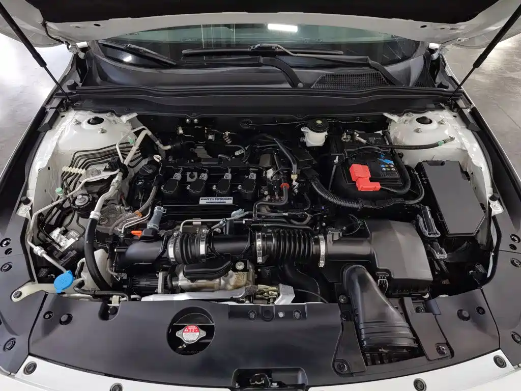 Honda Accord — миниатюра 6