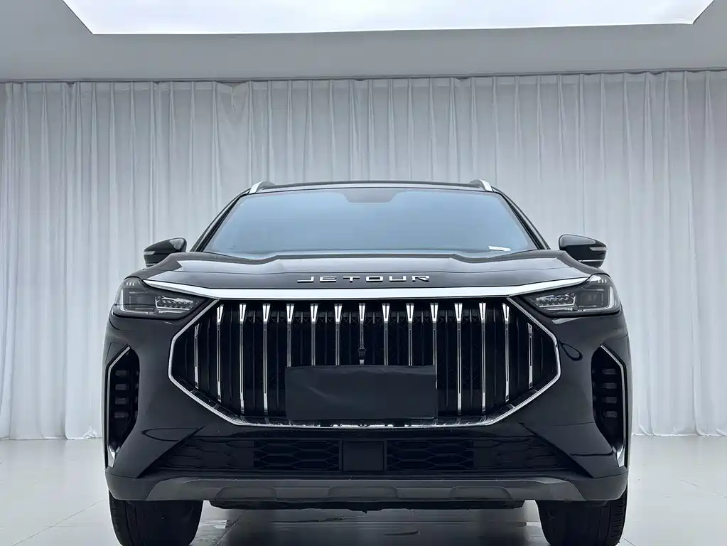 JETOUR X70 PLUS 2023 1.5T DCT Warrior PLUS 7 мест